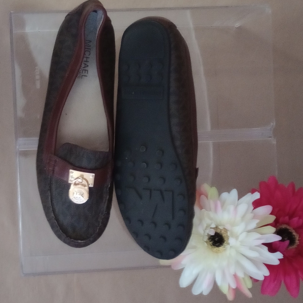 Michael Kors Brown Leather Loafer.